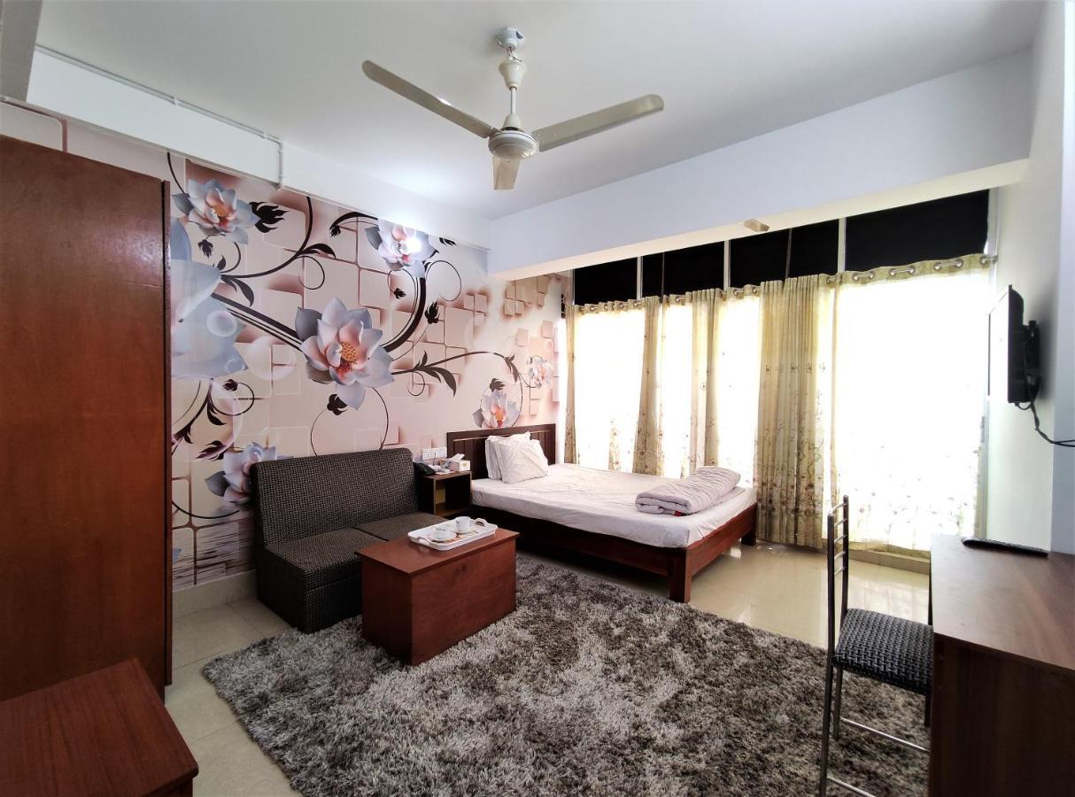 Hotel Pushpo Bilash Khulna Exteriör bild
